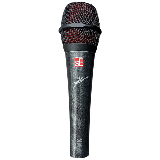 SE ELECTRONICS V7 Dynamic Microphone for Singing, Speech & Studio Recording - XLR Handheld Professional Microphone with Supercardioid Aluminum Voice Coil for Huge Gain Before Feedback - Myles Kennedy
